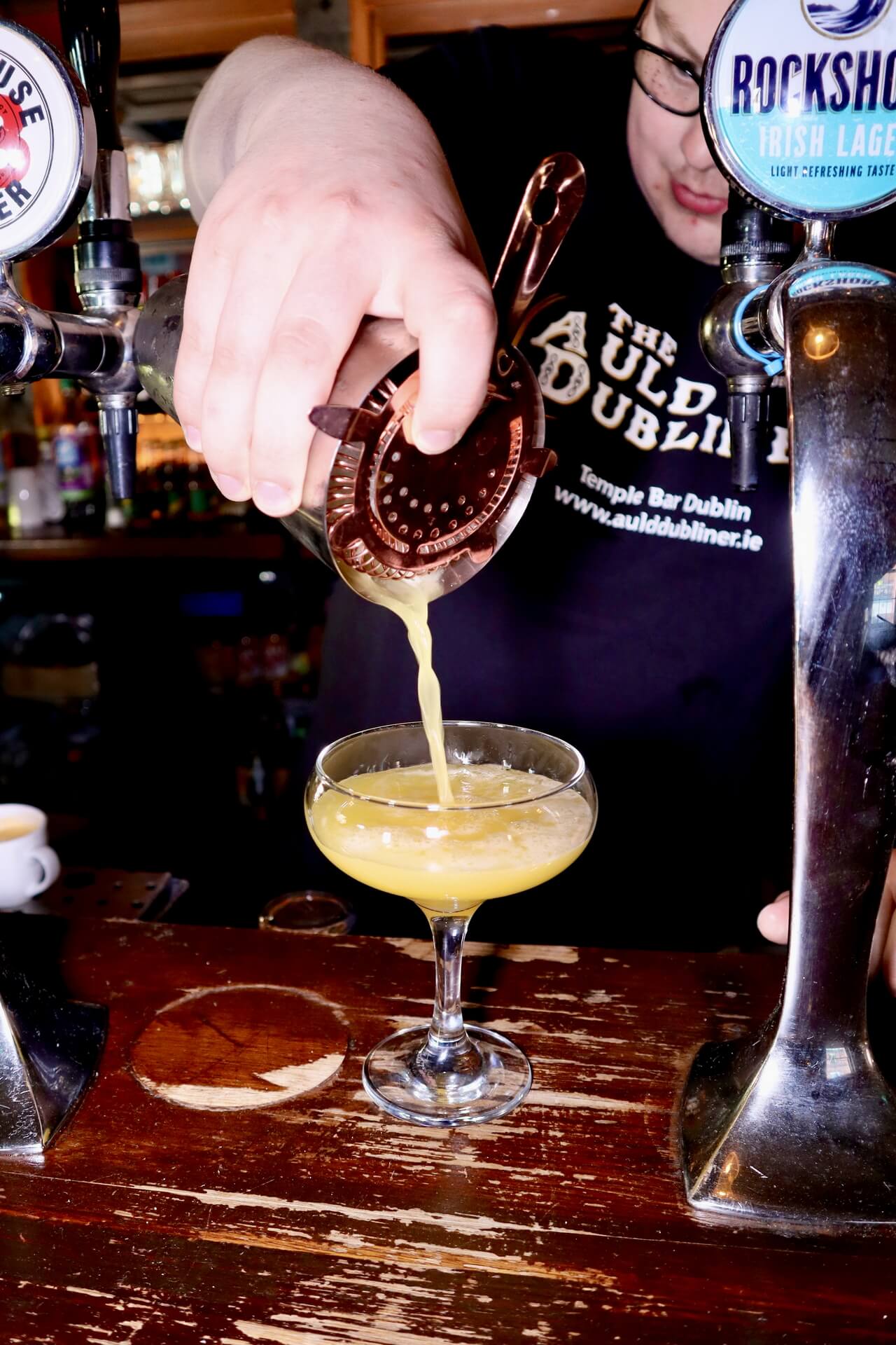 Gallery Best Bars In Temple Bar Dublin The Auld Dubliner gallery-best-bars-in-temple-bar-dublin-the-auld-dubliner